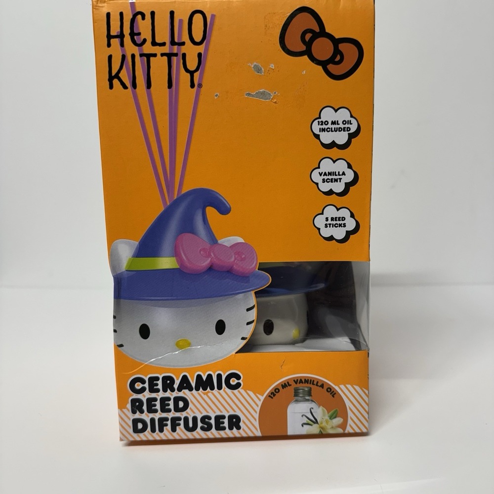 Hello Kitty Halloween Witch Ceramic Reed Diffuser Vanilla Scent 120 mL